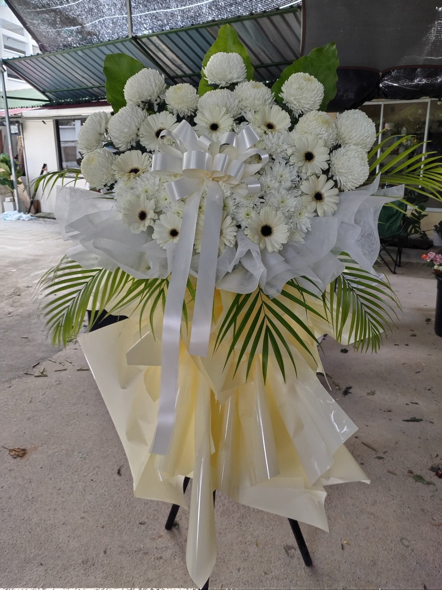 Condolences_W05 - FLOWERHOLIC