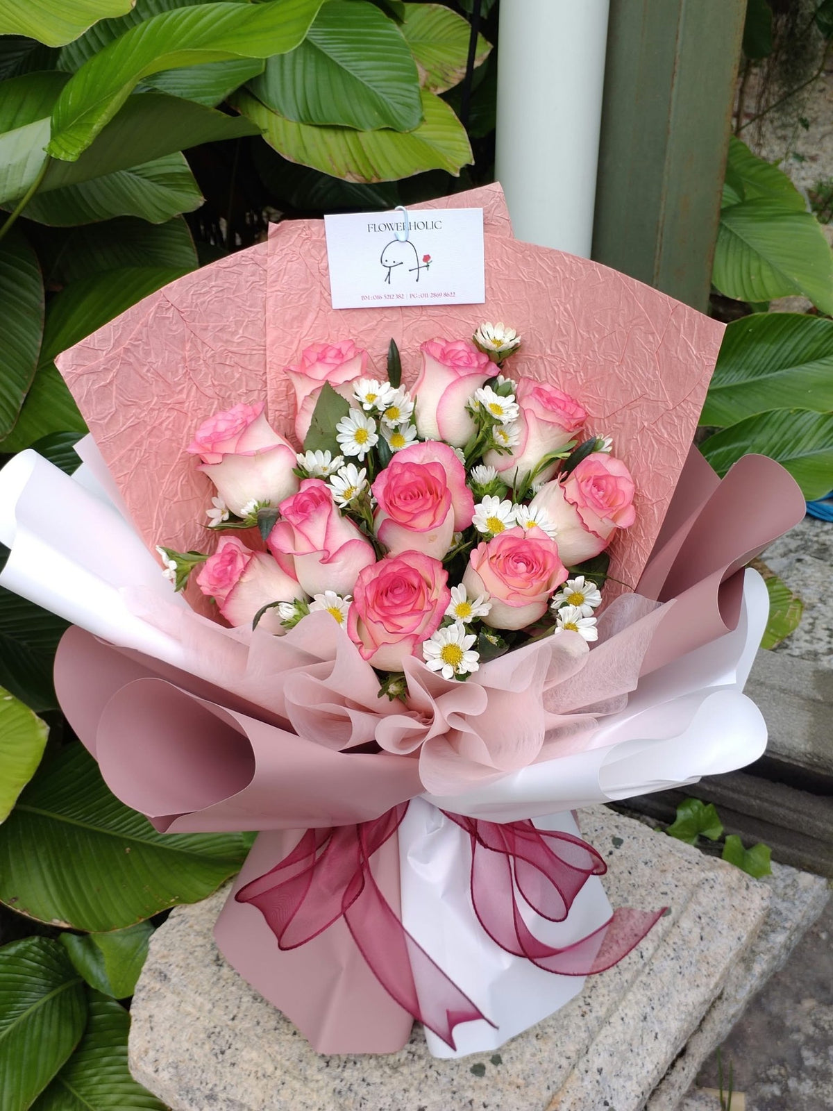 Pink Series Fresh Roses Bouquet – Aisha Roses - FLOWERHOLIC