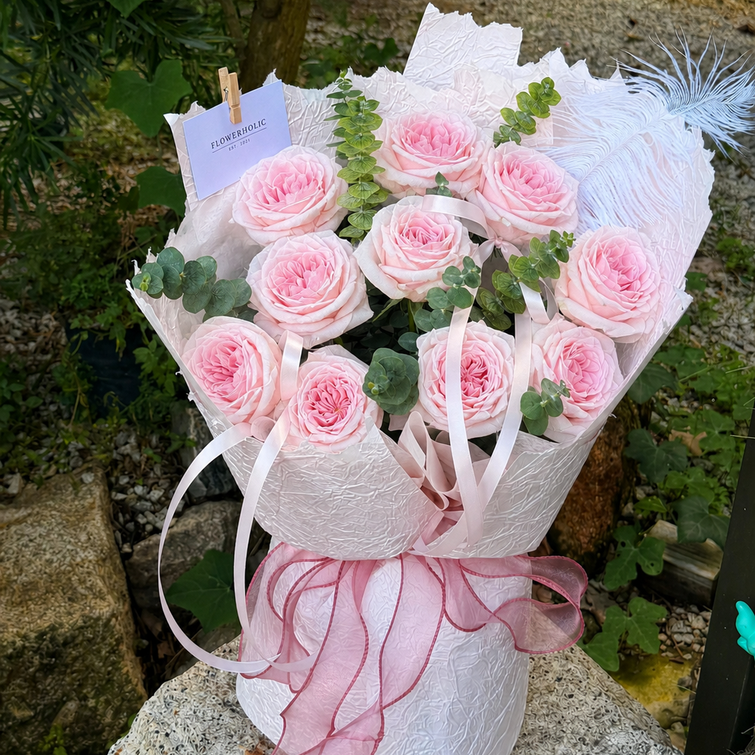 Pink Series Fresh Roses Bouquet – Soft & Gentle Garden Roses - FLOWERHOLIC